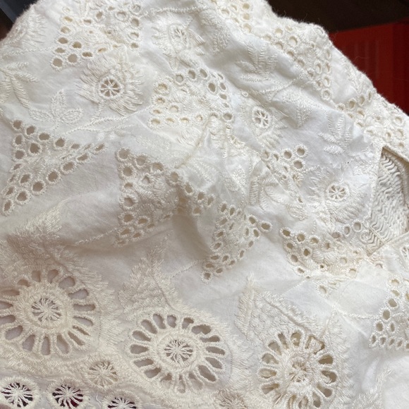 American Eagle crotchet crop top - Picture 2 of 3